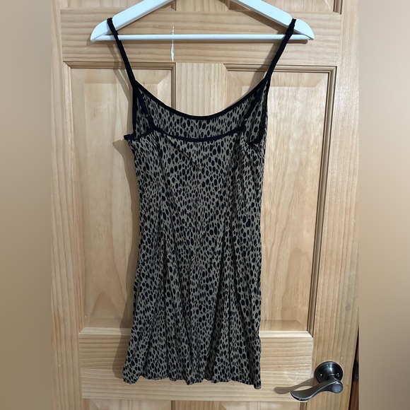 Motel Rocks mini cheetah dress - Picture 3 of 3